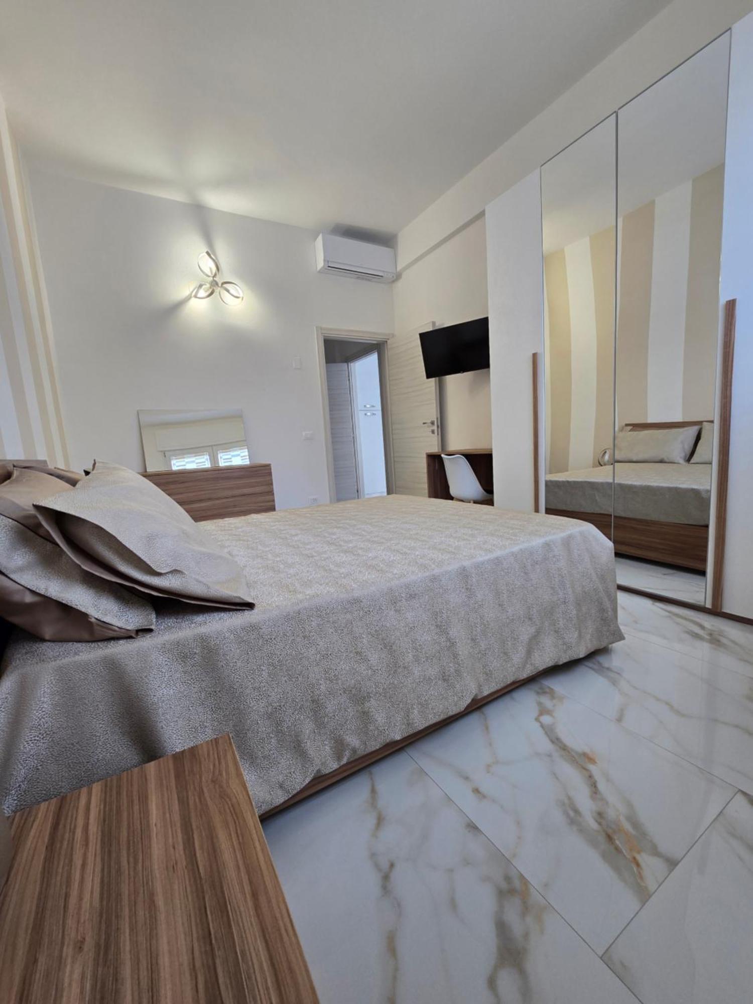 Casa Mado Hotel ปิซา ภายนอก รูปภาพ